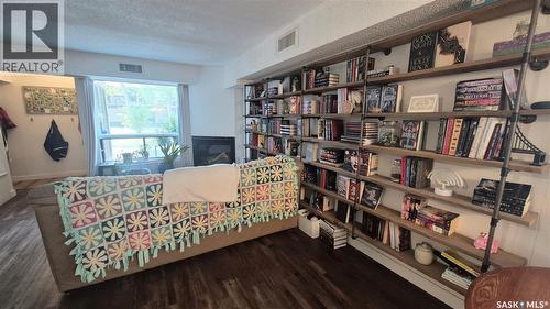 66 Gore Place, Regina, SK - Indoor