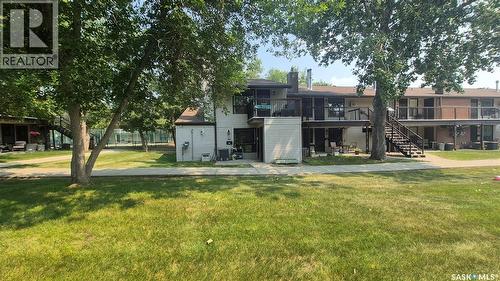66 Gore Place, Regina, SK - Outdoor