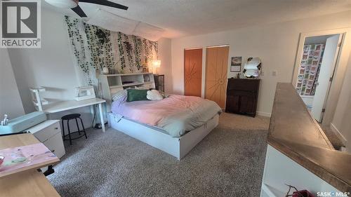 66 Gore Place, Regina, SK - Indoor Photo Showing Bedroom