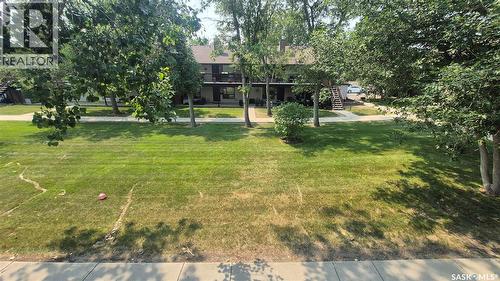 66 Gore Place, Regina, SK - Outdoor