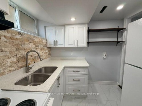 Bsmt-869 Marinet Crescent, Pickering, ON 