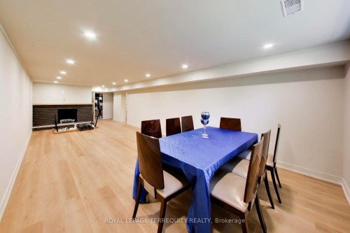 1621 Skyline Drive, Mississauga, ON - Indoor Photo Showing Other Room