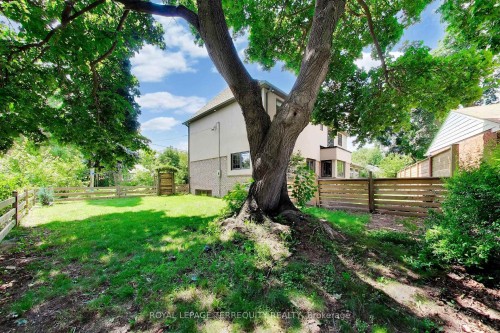 1621 Skyline Drive, Mississauga, ON - Outdoor