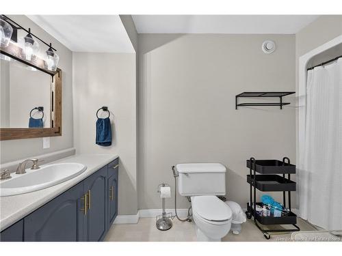 410 Densmore St, Bathurst, NB 