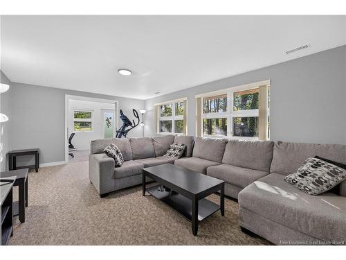 410 Densmore St, Bathurst, NB 