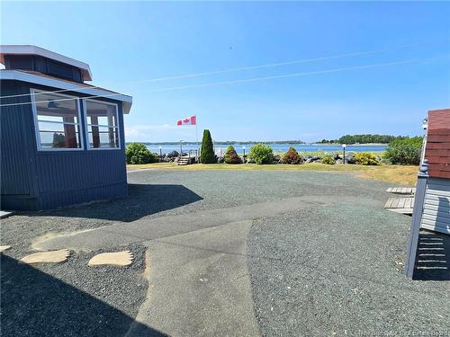 25 Bayshore, Bathurst, NB 