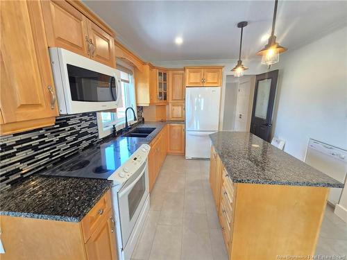 25 Bayshore, Bathurst, NB 