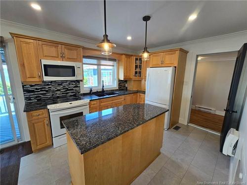 25 Bayshore, Bathurst, NB 