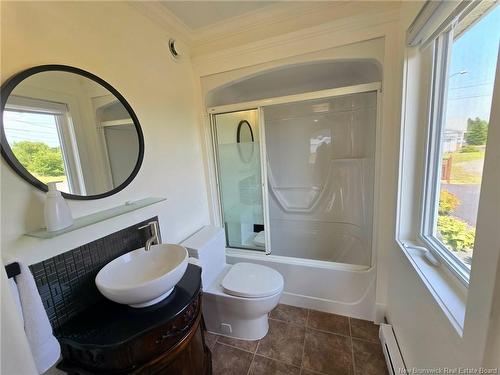 25 Bayshore, Bathurst, NB 
