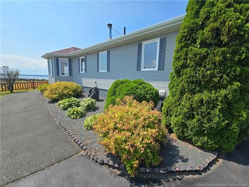 25 Bayshore, Bathurst, NB 