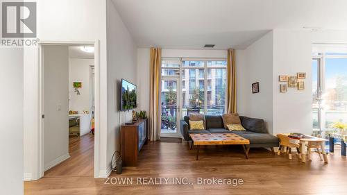 0124 - 55 Ann O'Reilly Road, Toronto, ON - Indoor Photo Showing Other Room