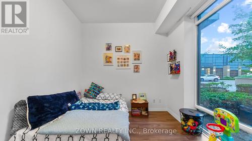 0124 - 55 Ann O'Reilly Road, Toronto, ON - Indoor