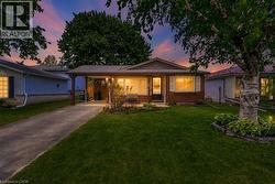 98 BELWOOD Crescent  Kitchener, ON N2C 1Z3