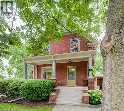46 ELLEN Street W  Kitchener, ON N2H 4K3