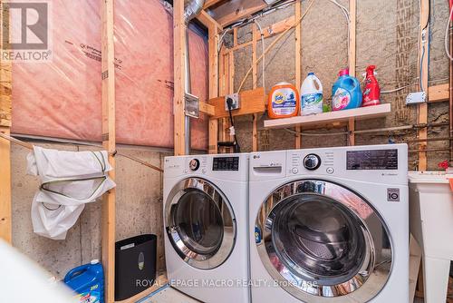 102 Willow Lane, Grimsby, ON - Indoor Photo Showing Laundry Room