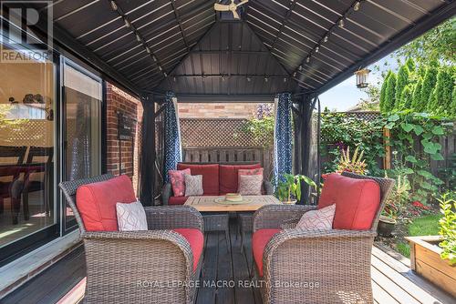 102 Willow Lane, Grimsby, ON - Outdoor With Deck Patio Veranda With Exterior