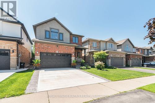 102 Willow Lane, Grimsby, ON - Outdoor With Facade