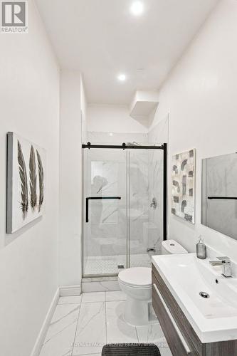 650 Oxford Street E, London East (East C), ON - Indoor Photo Showing Bathroom