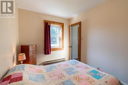 8 Conc 5 Road W, Tiny (Wyevale), ON - Indoor Photo Showing Bedroom