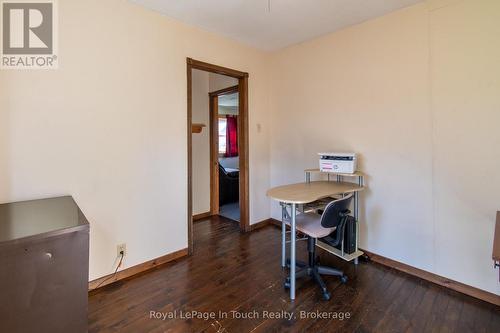 8 Conc 5 Road W, Tiny (Wyevale), ON - Indoor Photo Showing Office