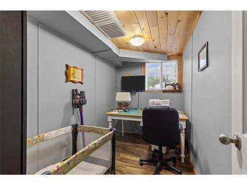 102 Main Road, Bellevue, NL - Indoor Photo Showing Office