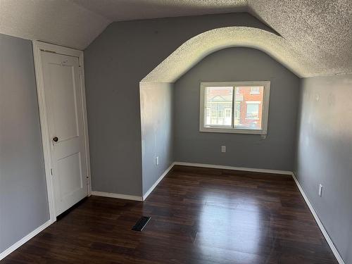 232 Mckellar Street S, Thunder Bay, ON - Indoor Photo Showing Other Room