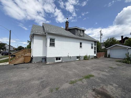 232 Mckellar Street S, Thunder Bay, ON - Outdoor With Exterior