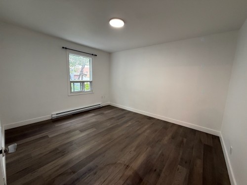 Chambre à coucher principale - 4661 Rue Forest, Montréal (Montréal-Nord), QC - Indoor Photo Showing Other Room