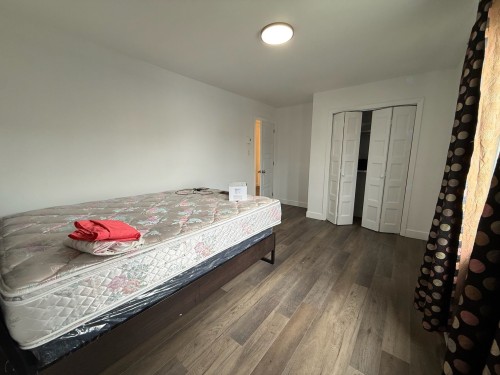 Chambre à coucher - 4661 Rue Forest, Montréal (Montréal-Nord), QC - Indoor Photo Showing Bedroom