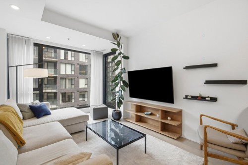 Salon - 535-1500 Rue Des Bassins, Montréal (Le Sud-Ouest), QC - Indoor Photo Showing Living Room