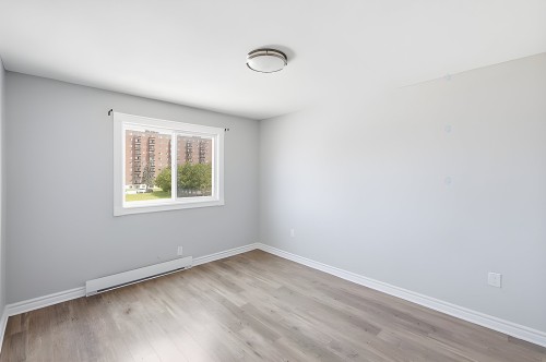 Chambre à coucher principale - 402-90 Rue Front, Gatineau (Aylmer), QC - Indoor Photo Showing Other Room