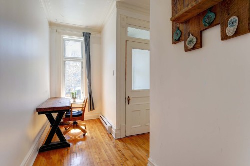 Hall d'entrée/Vestibule - 4267 Av. Christophe-Colomb, Montréal (Le Plateau-Mont-Royal), QC - Indoor Photo Showing Other Room