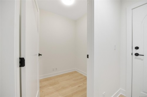 #304-1114 Samar Cres, Langford, BC - Indoor Photo Showing Other Room