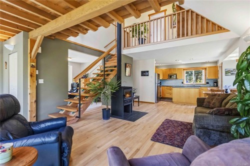 7827 Dalrae Pl, Sooke, BC 