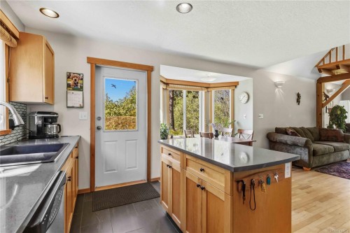 7827 Dalrae Pl, Sooke, BC 