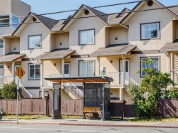 #4-311 Burnside Rd EASTVictoria, BC V9A 1A6