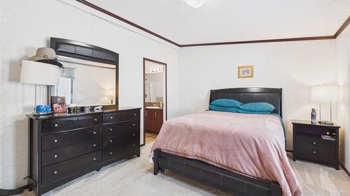32 Pinewood Avenue, Cranbrook, BC 