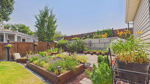 32 Pinewood Avenue, Cranbrook, BC 