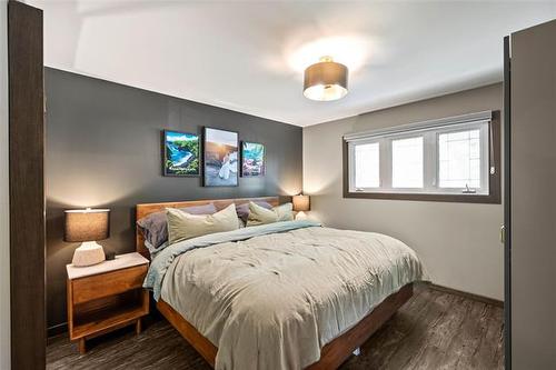 67 Greenlea Cove, Winnipeg, MB - Indoor Photo Showing Bedroom