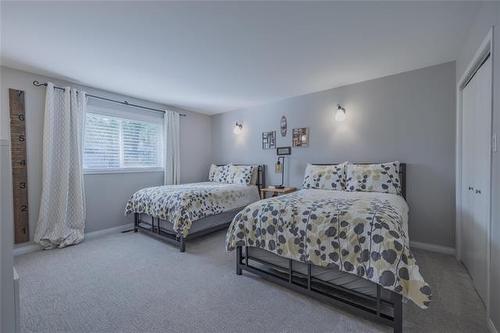 41 Brayden Dr, Arnes, MB - Indoor Photo Showing Bedroom