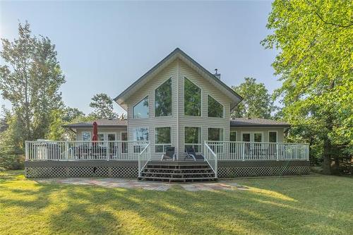 41 Brayden Dr, Arnes, MB - Outdoor With Deck Patio Veranda
