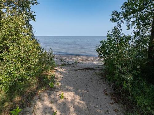 41 Brayden Dr, Arnes, MB - Outdoor With Body Of Water With View
