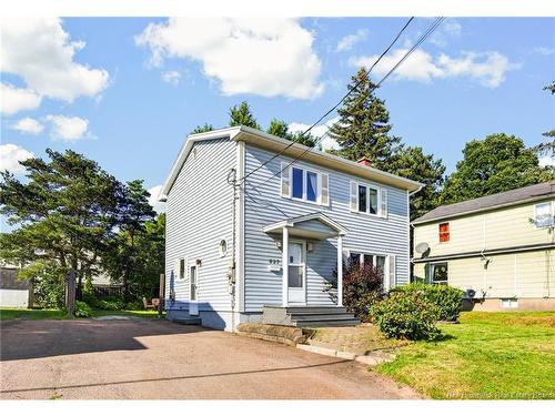 627 Acadie Ave, Dieppe, NB 
