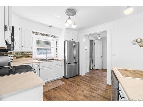 433 Pleasant Dr, Minto, NB 