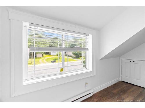 433 Pleasant Dr, Minto, NB 