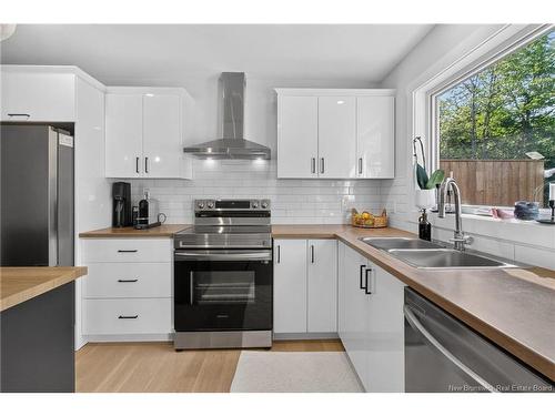 132 Donat Cres, Dieppe, NB 