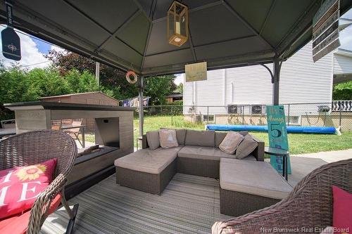 72 Birmingham Crt, Fredericton, NB 