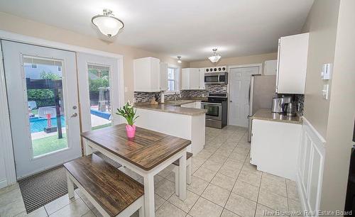 72 Birmingham Crt, Fredericton, NB 