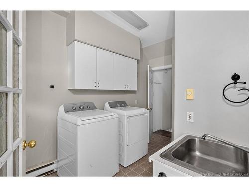 76-78 Belleview Ave, Moncton, NB - Indoor Photo Showing Laundry Room