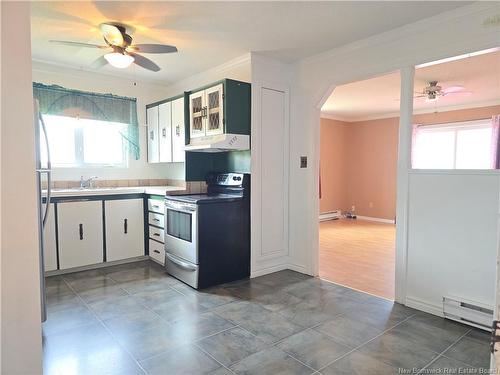 1063 Tower Hill, Bathurst, NB - Indoor Photo Showing Kitchen